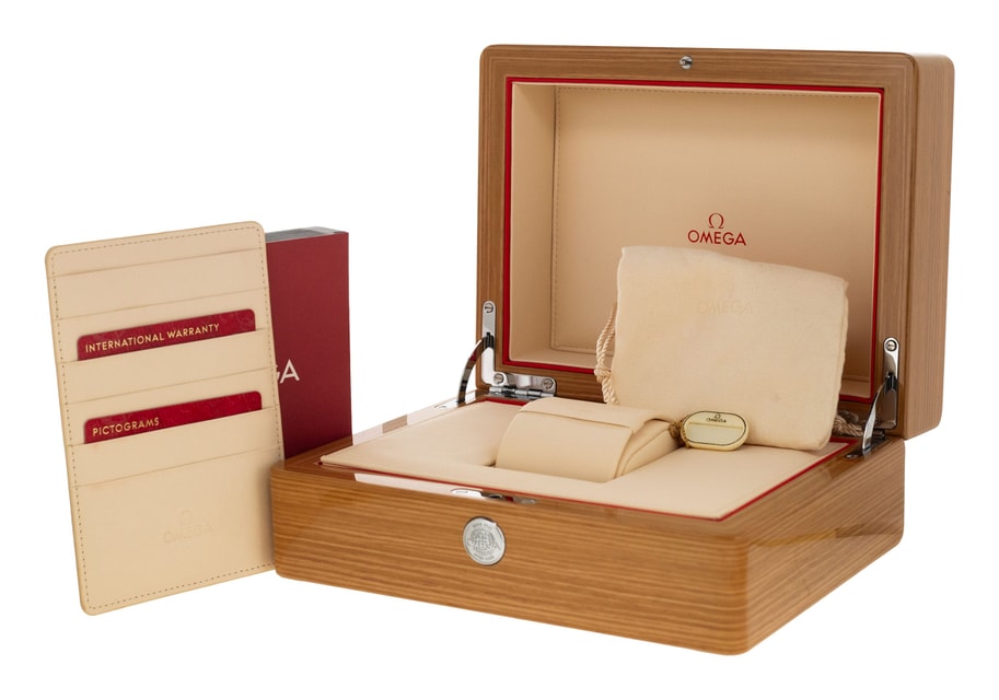 Omega Planet Ocean 232.30.46.21.01.003 Image 5